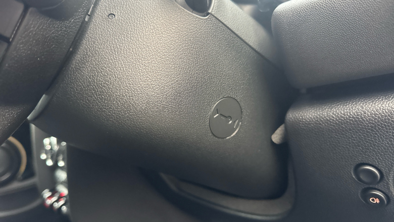 MINI Hatchback 1.5 Cooper Classic Premium 5dr Auto Petrol Hatchback